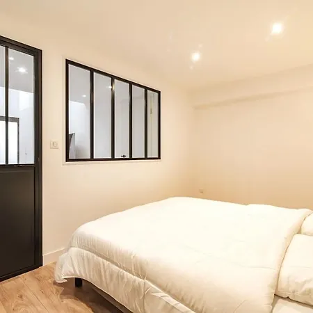 Aux Clefs Des Sacres La Casa Apartment *